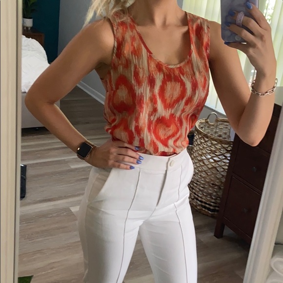 🌸Ikat printed top - Picture 3 of 5